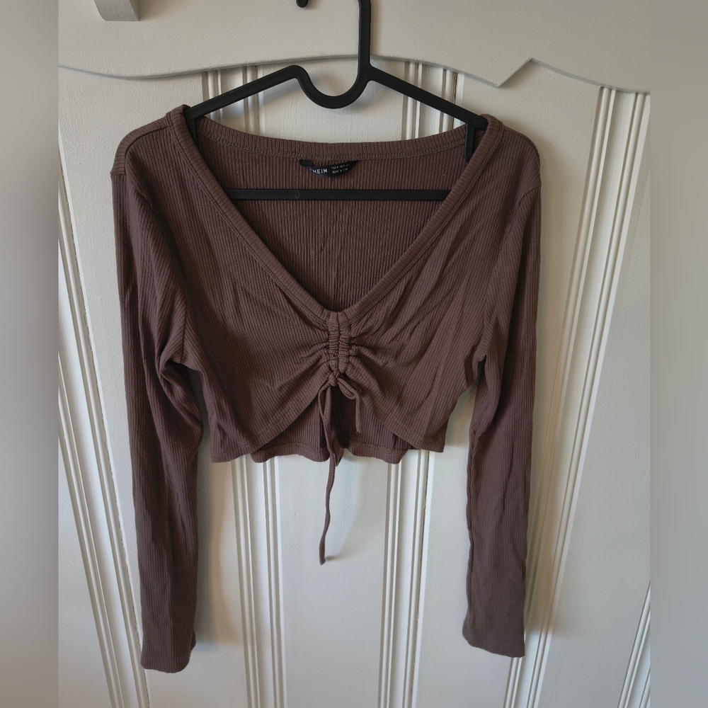 Shein Brown Ribbed Ruched Front V-Neck Long Sleeve Crop Top